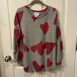 Heart sweater NWOT